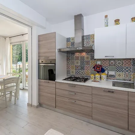 Casa Amelia Apartment Finale Ligure Room photo